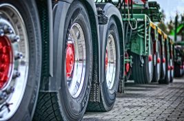 Heavy trucks and their use in business